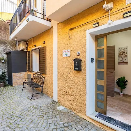 Holiday home Al Vico Dante *